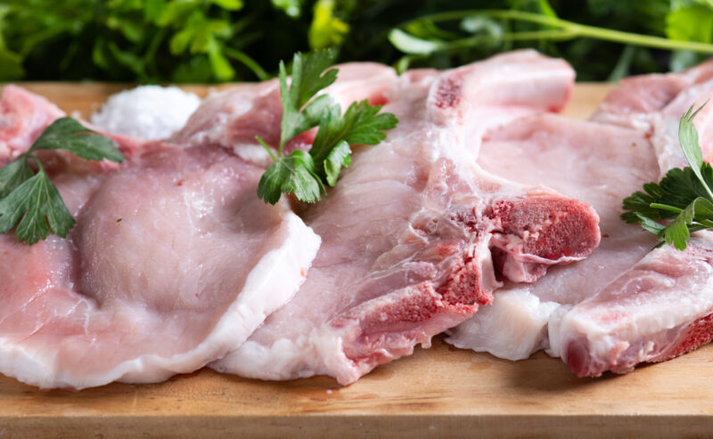 Carne di maiale cruda, è sicura?
